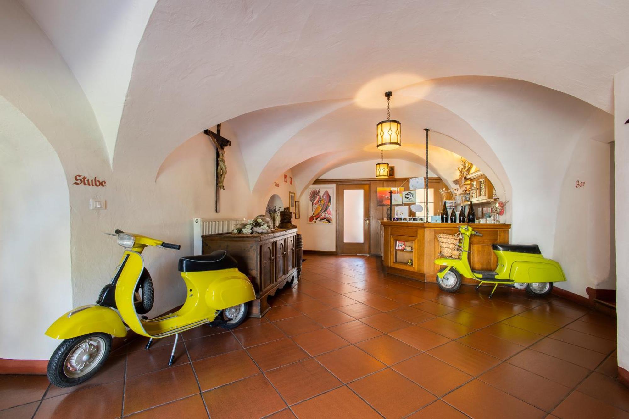 Gasthof Goldenes Lamm Varna Esterno foto