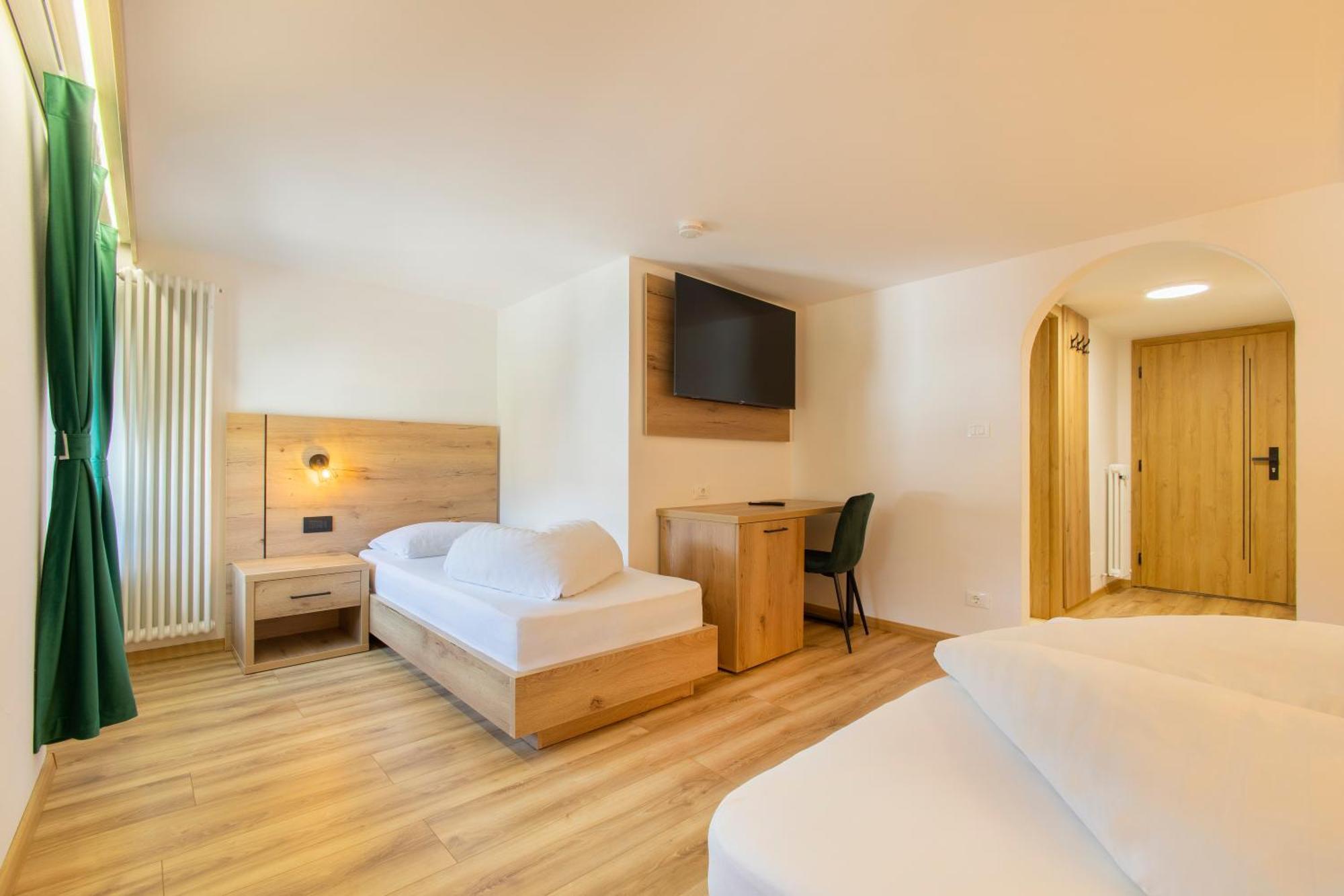Gasthof Goldenes Lamm Varna Esterno foto