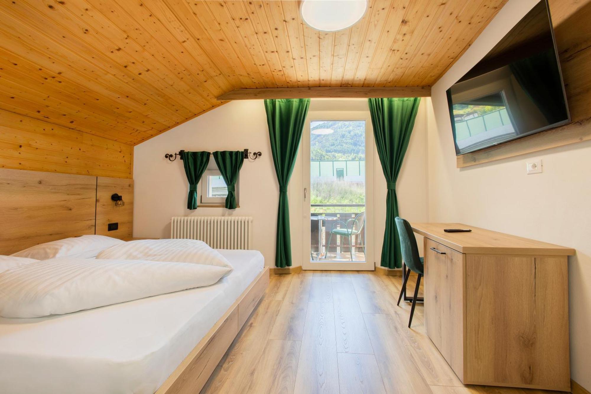 Gasthof Goldenes Lamm Varna Esterno foto